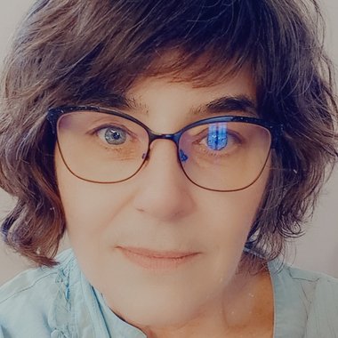 missdouznot - Freelance Voiceover Artist