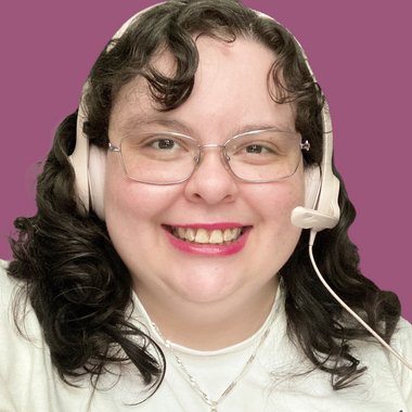 Madeline Q. - Freelance Graphic Designer