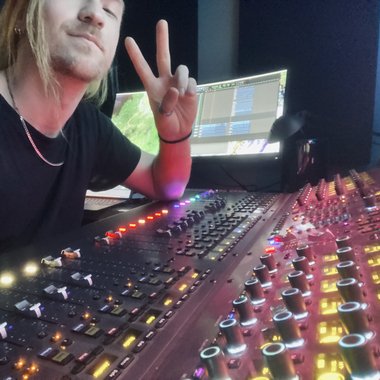 Austin O. - Freelance Music Composer