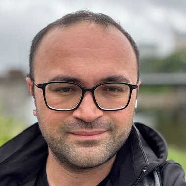 Vardan K. - Freelance Ui Designer