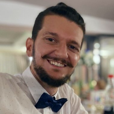 Davide V. - Freelance App Developer