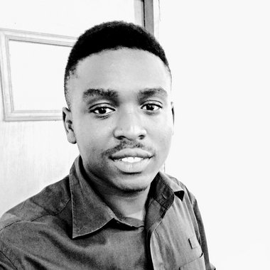 Joecollins C. - Freelance Graphic Designer