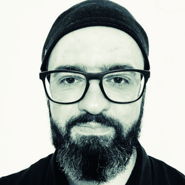 Ridvan D. - Freelance Logo Designer