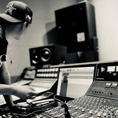 wyndigohtx - Freelance Music Producer