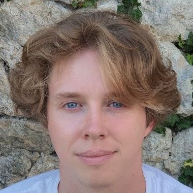 Mykola R. - Freelance Web Developer