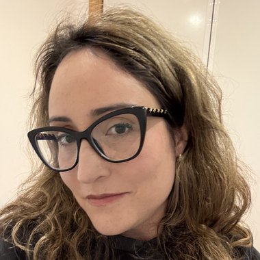 Vanessa M. - Freelance Marketing Consultant