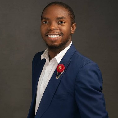 Oluwaseyi S. - Freelance Mixing Engineer