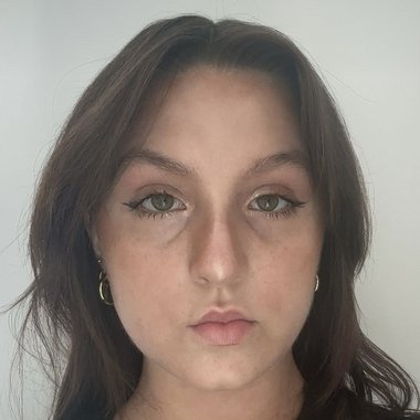 Victoria B. - Freelance Illustrator