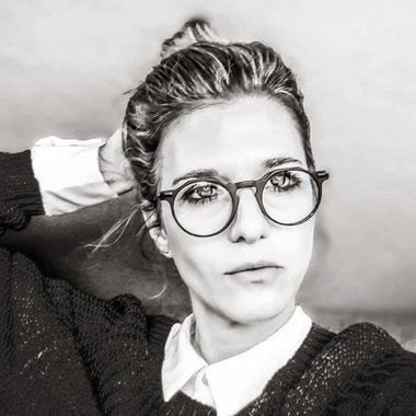 delaineshalem6201 - Freelance Graphic Designer