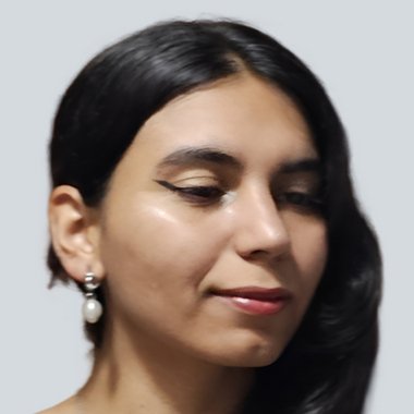 Sharon V. - Freelance Graphic Designer