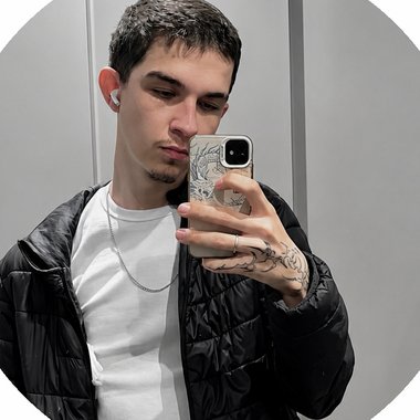 VICTOR K. - Freelance Digital Marketer