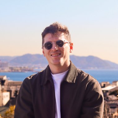 Liam F. - Freelance Graphic Designer