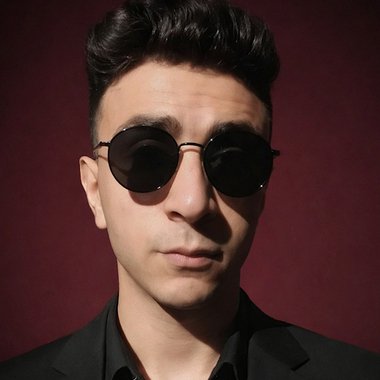 AZIZ B. - Freelance Creative Director