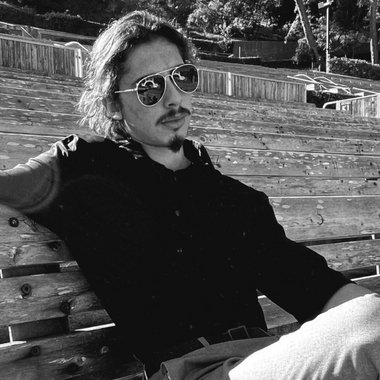 Raphael F. - Freelance Writer