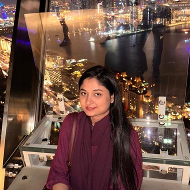 Hamna - Freelance Graphic Designer