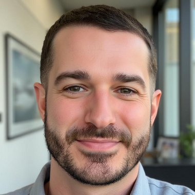 CHRISTOPHER C. - Freelance Video Editor