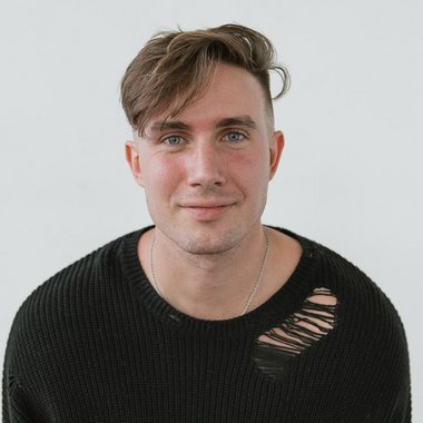 Connor M. - Freelance Filmmaker