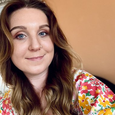 Meg G. - Freelance Graphic Designer