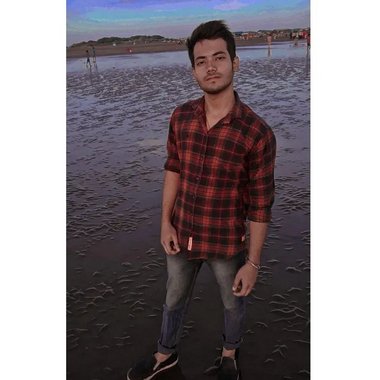 Nikhil V. - Freelance Product Marketer