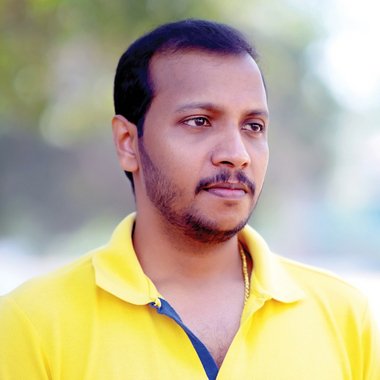 Rintu V. - Freelance Graphic Designer