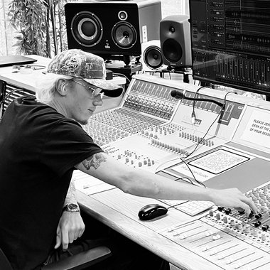 Daniil Y. - Freelance Studio Manager