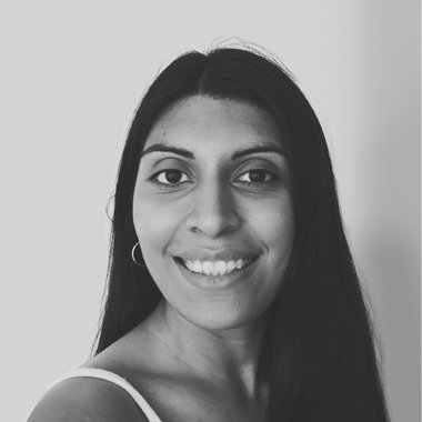 Daniela78 - Freelance Graphic Designer