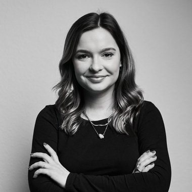 Nicole J. - Freelance Copywriter