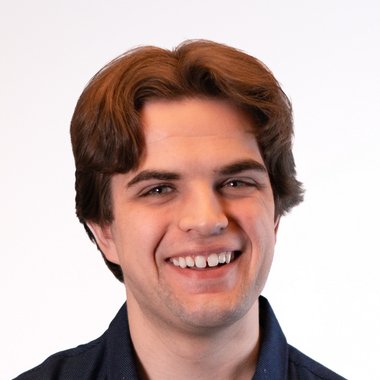 Owen W. - Freelance Motion Graphic Designer