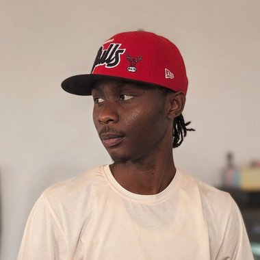 Christian N. - Freelance Motion Graphic Designer