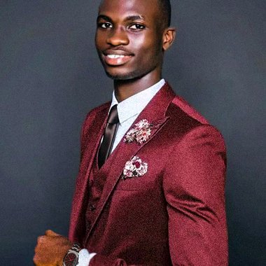 Favour O. - Freelance Motion Graphic Designer