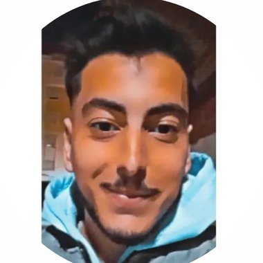 Mohamed T. - Freelance Brand Designer