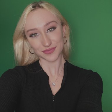 Emily C. - Freelance Videographer