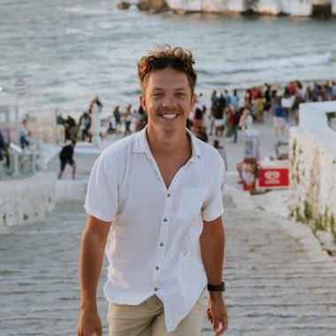 Lachlan P. - Freelance Videographer