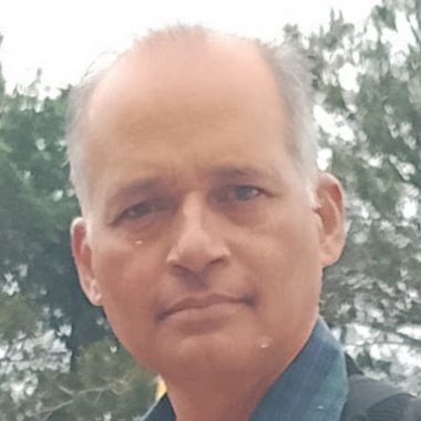 Jesus L. - Freelance Social Media Manager