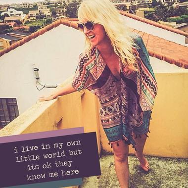 Ané S. - Freelance Graphic Designer