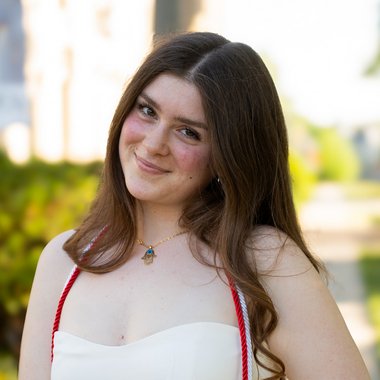 Yasmin S. - Freelance Content Creator