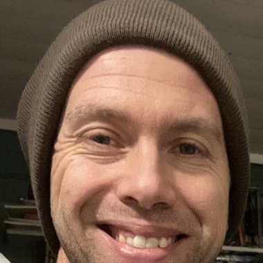 Per G. - Freelance Graphic Designer