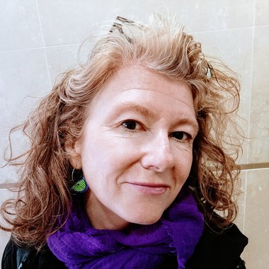 Laura L. - Freelance Brand Designer