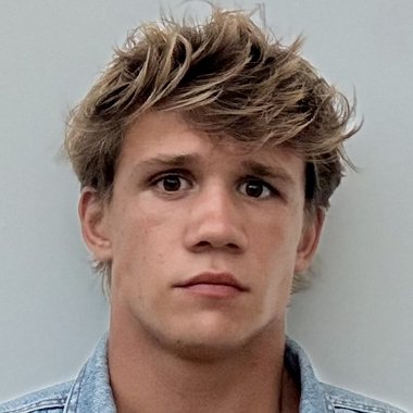 Eli V. - Freelance Choreographer