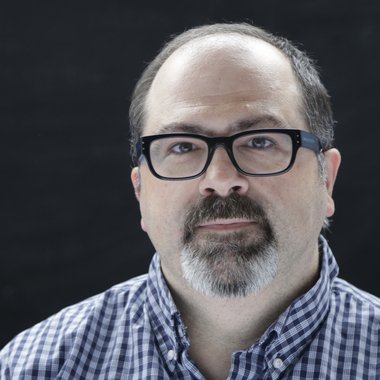 Vic M. - Freelance Graphic Designer