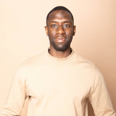 Jonathan A. - Freelance Copywriter