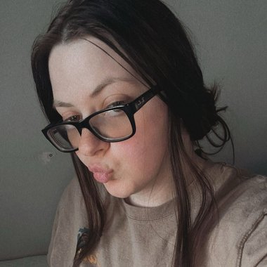 MKraley - Freelance Graphic Designer