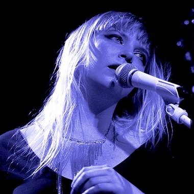 Chelsea R. - Freelance Singer