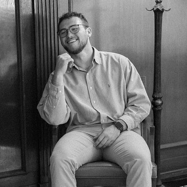 Kallen M. - Freelance Social Media Freelancer