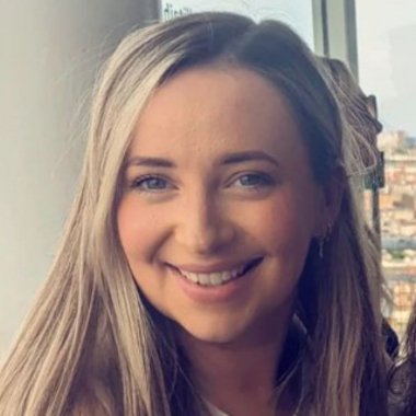 LouiseBirch - Freelance Designer