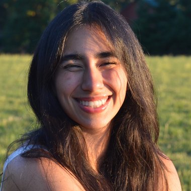 Bianca S. - Freelance Programmer
