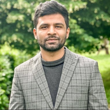 Rohit K. - Freelance Social Media Manager