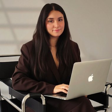 Maria F. - Freelance Illustrator