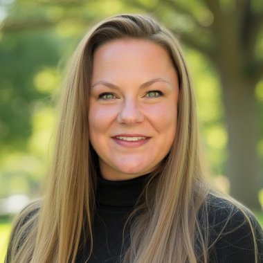 Angie A. - Freelance Product Marketer