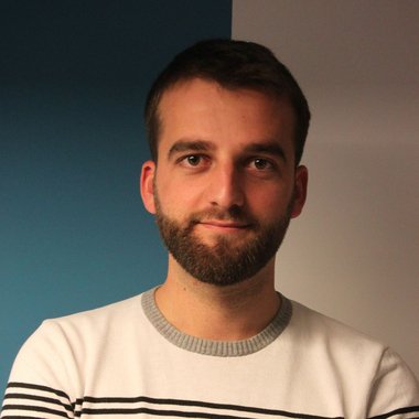 valmir94 - Freelance T Shirt Designer